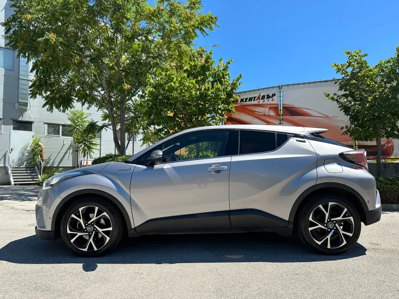 Toyota C-HR Кожа/Автомат/Хибрид Image 2