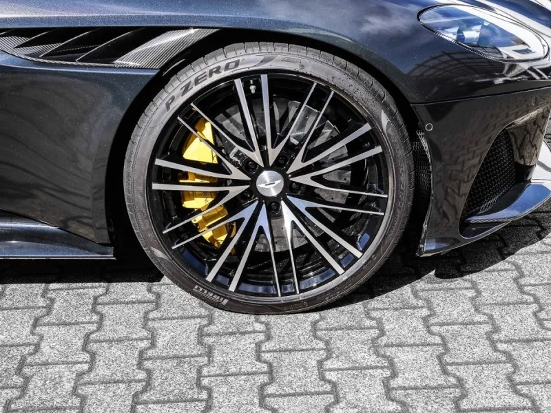 Aston martin DBS 5.2 V12 TwinTurbo =NEW= Ceramic Brakes Гара Image 5