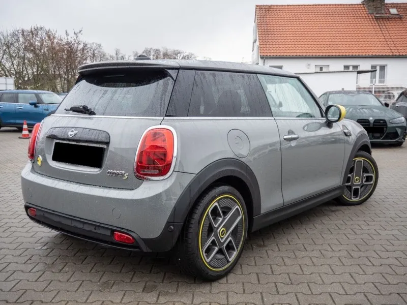 Mini Cooper SE =Electric Trim= Panorama Гаранция Image 3