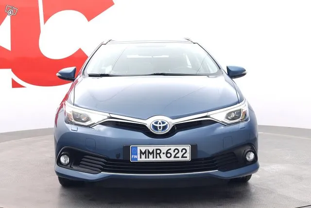 Toyota Auris Touring Sports 1,8 Hybrid Active - 1-OMISTAJA / NAVI / LOHKOLÄM. / VAKKARI / MERKKIHUOLLETTU YMS Image 8